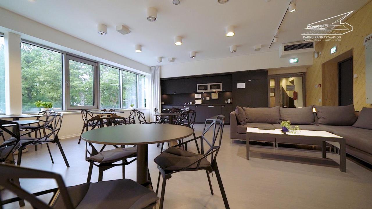 Paernu Rannastaadioni Hostel Екстер'єр фото